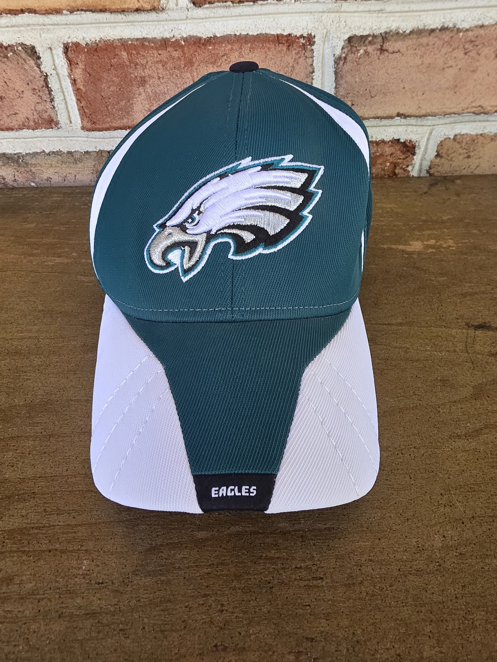 Reebok Green and White Eagles Logo Baseball Cap